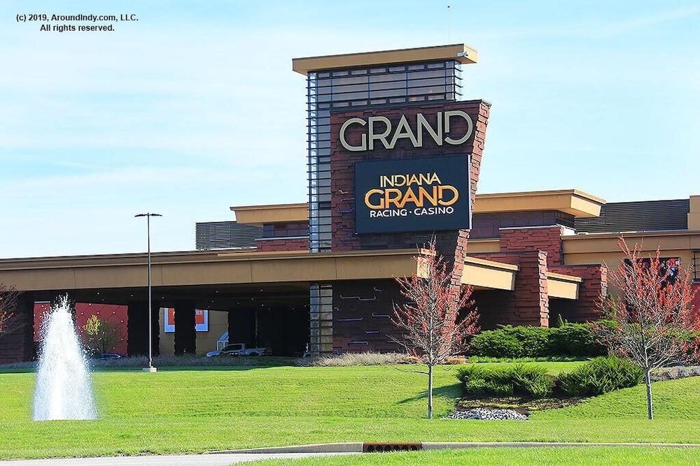 Econo Lodge Shelbyville Exterior photo
